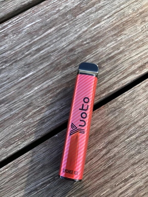 নতুন ফ্লেভার ডিসপোজেবল ভ্যাপ পড 2500 পাফস Yuoto XXL 7.0ml Ejuice 1200mAh ব্যাটারি